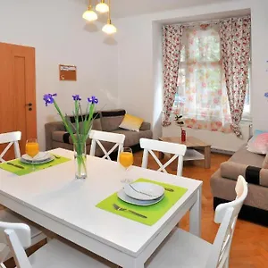 https://condo-in-vinohrady.praguehotelsweb.com