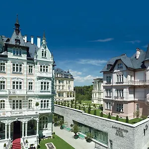 5* Hotel Savoy Westend