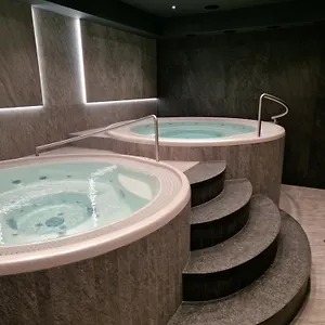 https://wielka-krokiew-residencespa-jacuzzi-sauna-teznia.zakopanehotels.org