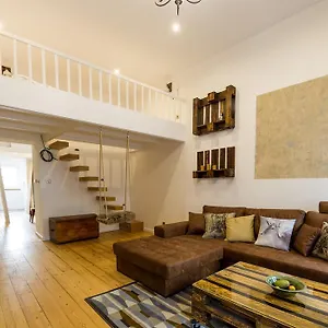 https://the-spot.praguehotelsweb.com
